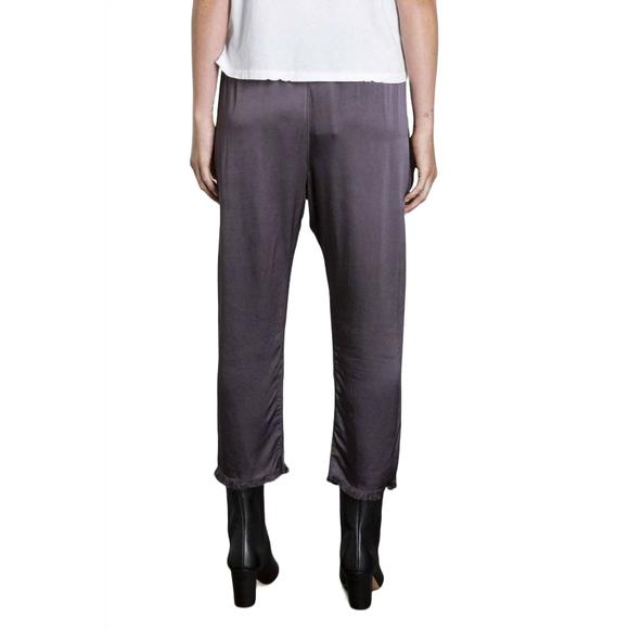 NEW PHARAOH erika drop pant in graphite - Picture 3 of 3